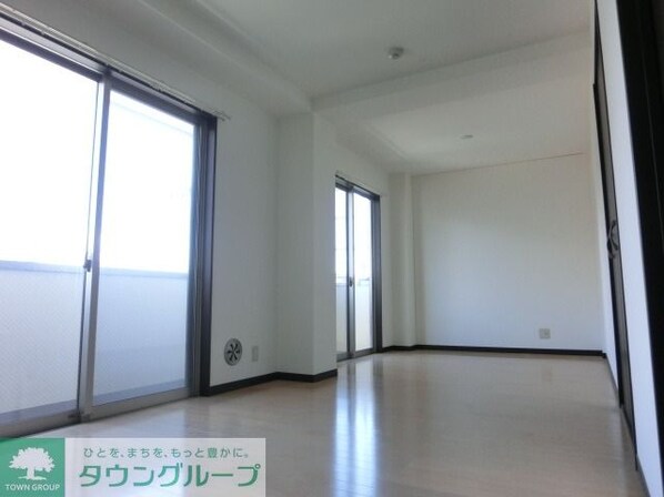 アンブラッセ新検見川の物件内観写真